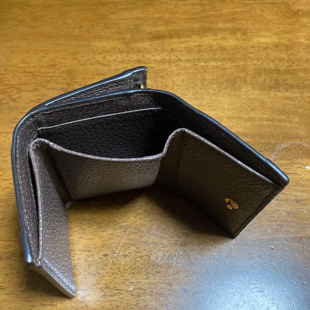 智子 Gucci GGキャンバス 三つ折り財布