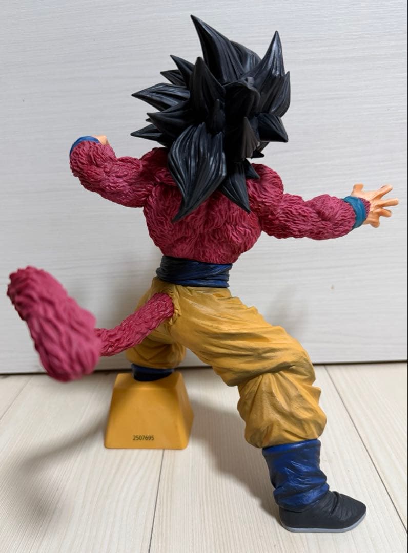 【美品】　一番くじ ドラゴンボール SMSP 孫悟空 超サイヤ人4 A賞 01