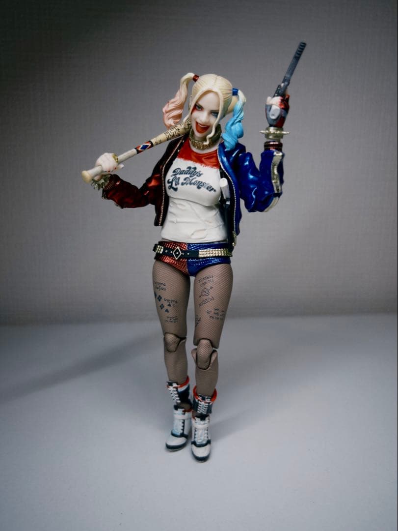 美品　MAFEX マフェックス 033 HARLEY QUINN ハーレークイン