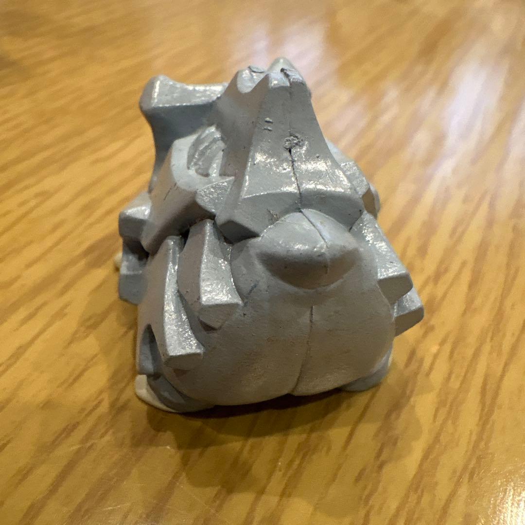 【貴重品】ポケモン　モンコレ　サイホーン【初期】