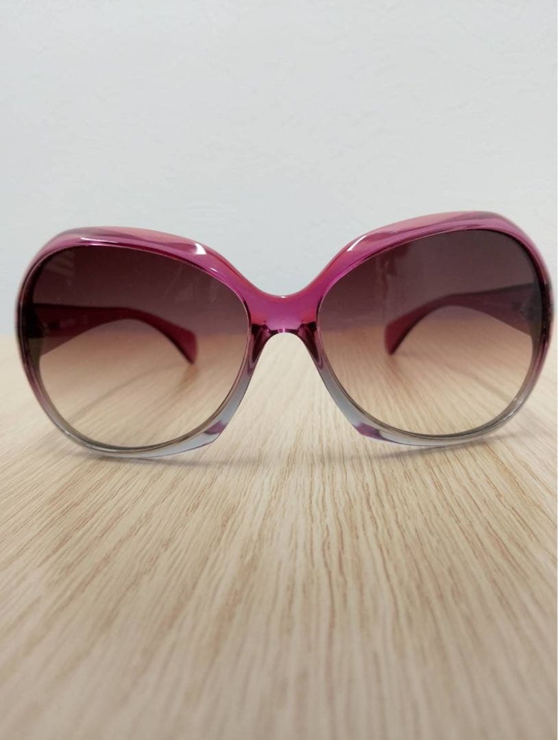 miu miu ピンク サングラス ケース付き