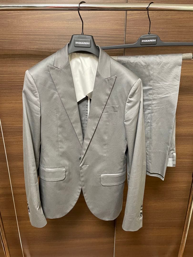 DSQUARED2 グレー スーツ 44サイズ