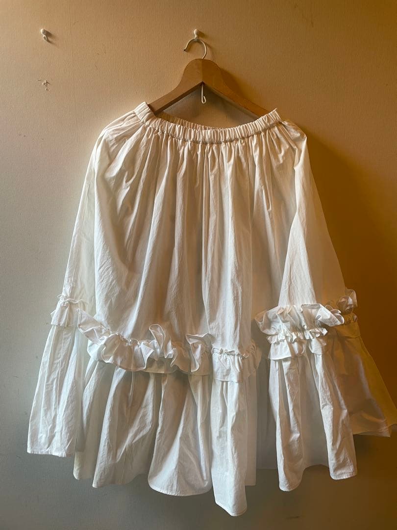 ［お値引き］新品未使用 HeRIN.CYE フリルスカート 白