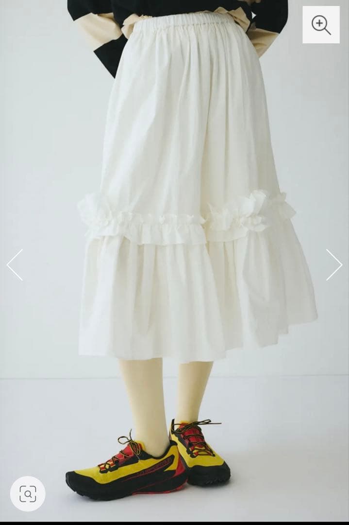 ［お値引き］新品未使用 HeRIN.CYE フリルスカート 白