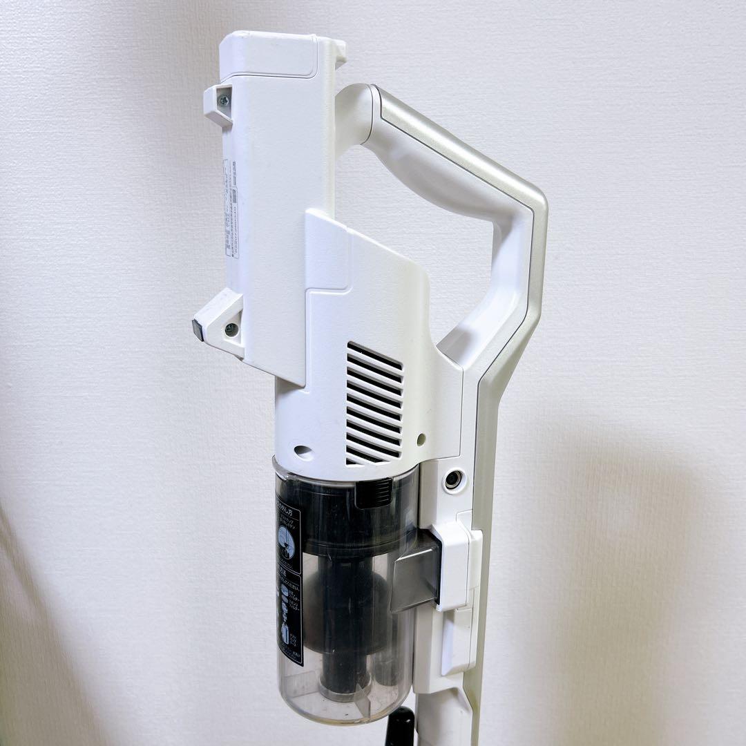 アイリスオーヤマ スティッククリーナー　掃除機　SCD-12P-W