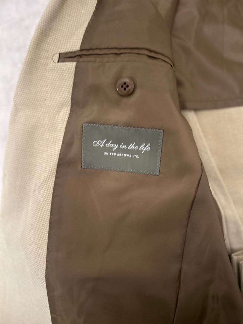 値下げ！【美品】UNITED ARROWS セットアップ ベージュ Mサイズ