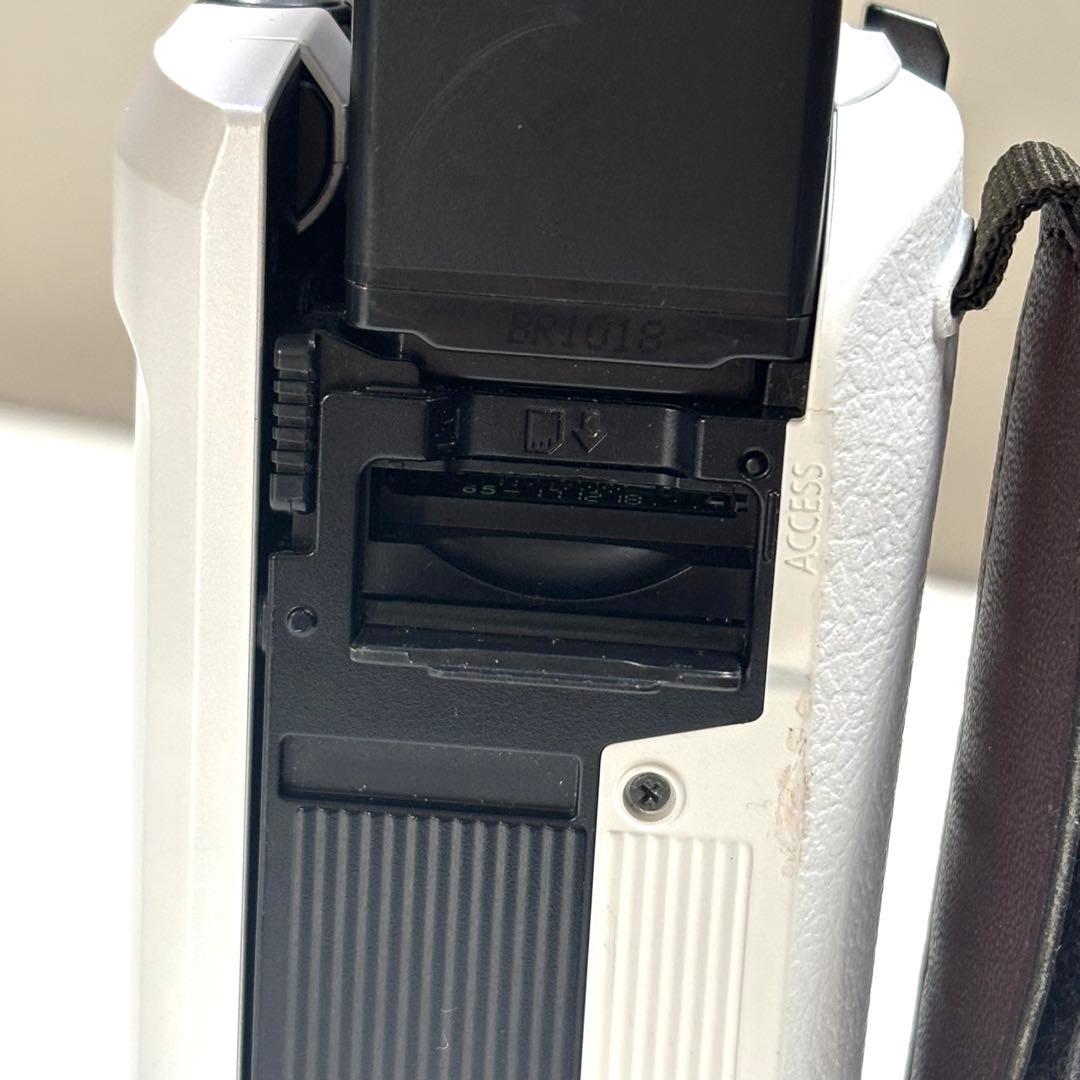 Panasonic（パナソニック）のデジタルビデオカメラ、HC-W585M