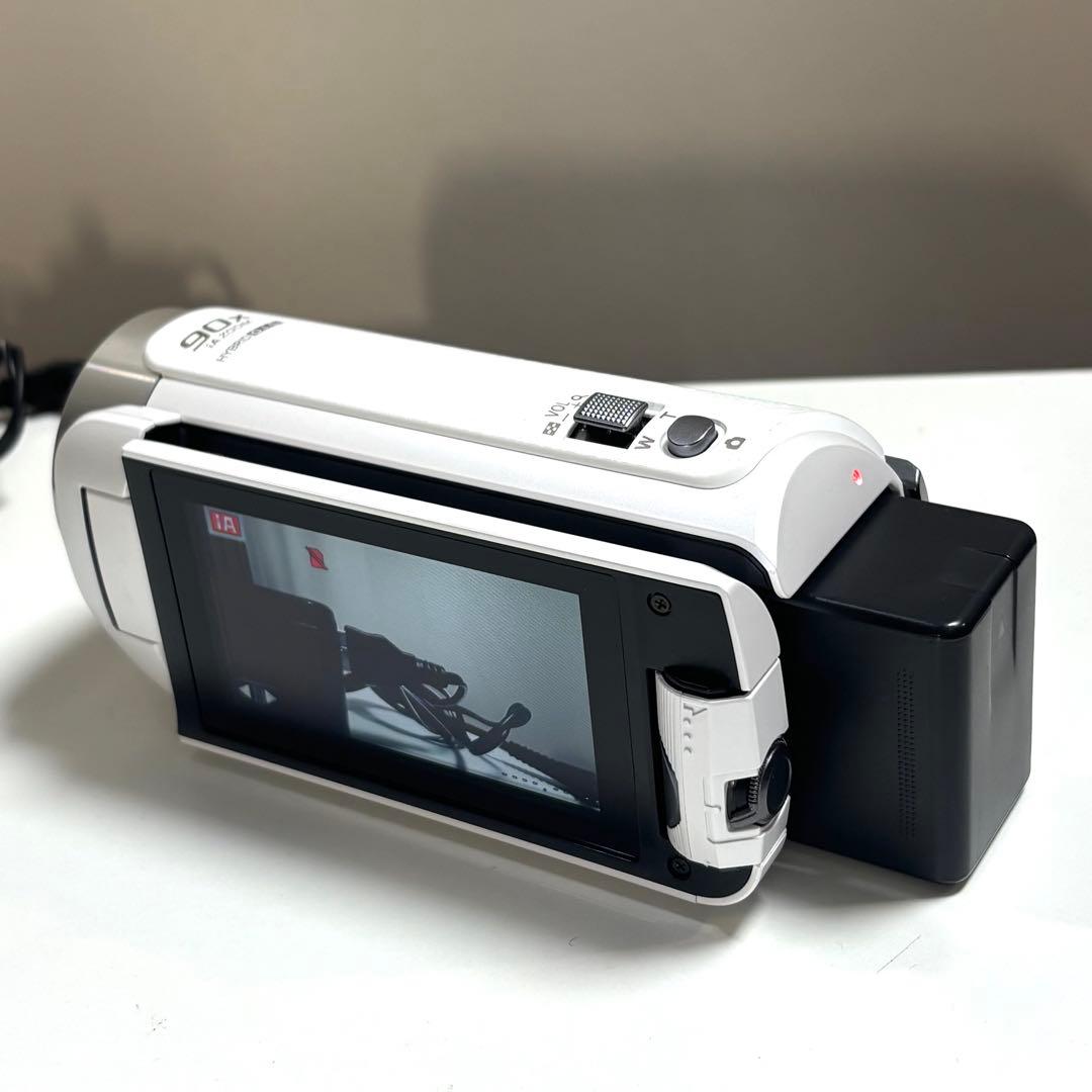 Panasonic（パナソニック）のデジタルビデオカメラ、HC-W585M