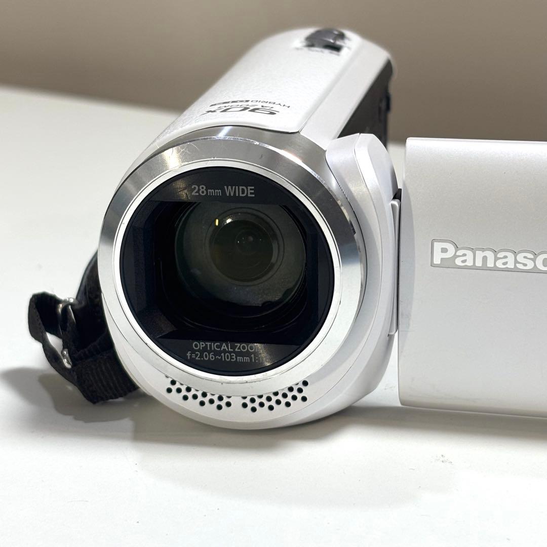 Panasonic（パナソニック）のデジタルビデオカメラ、HC-W585M