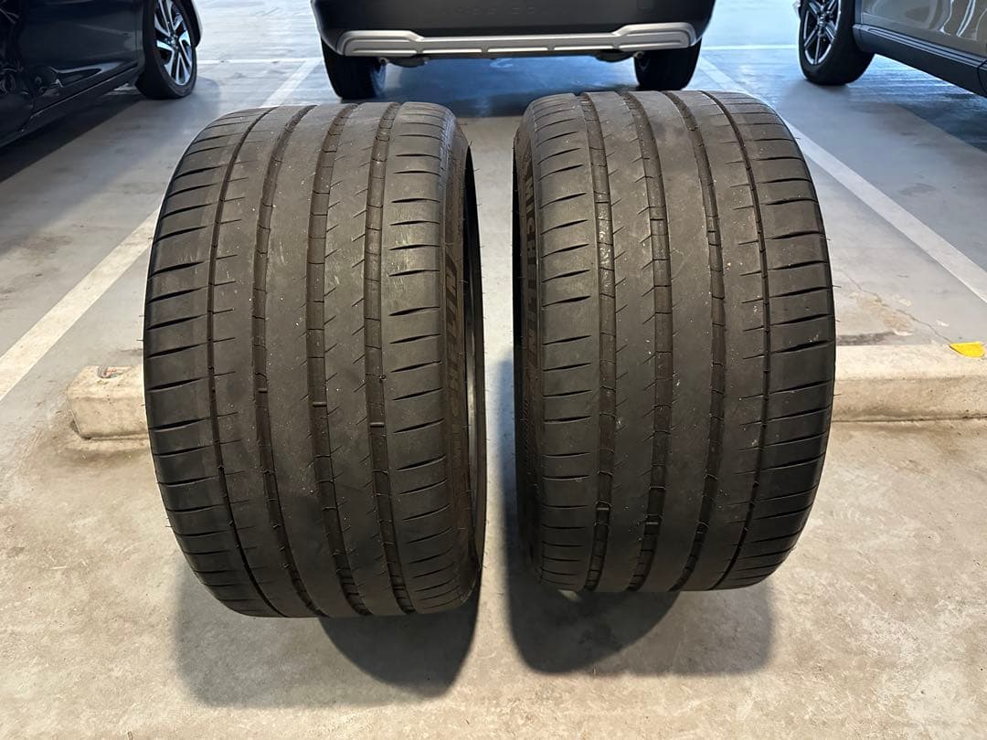(約1万km) 315/30ZR21 （X2本） パイロットスポーツ4S