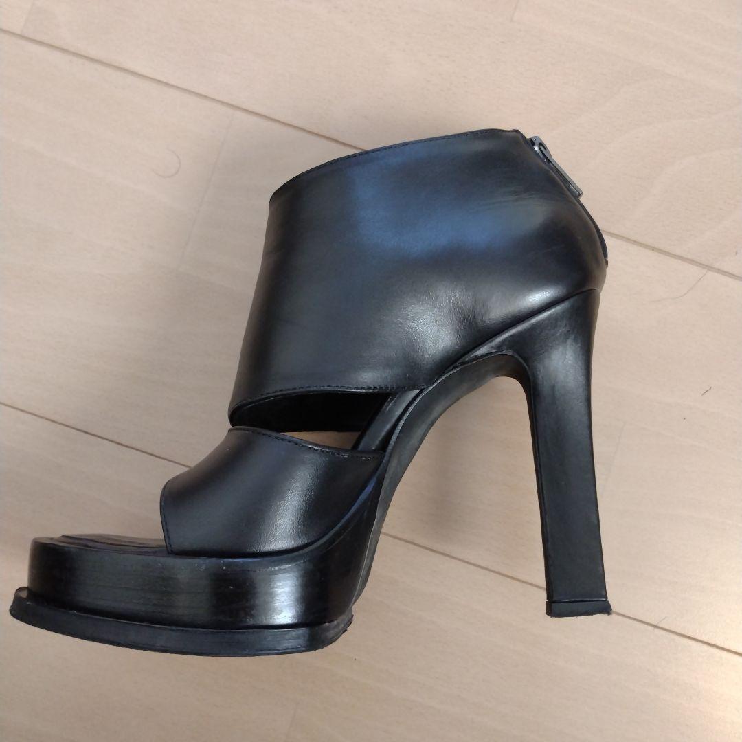 ^*^様 ブラックオープントゥヒールブーツ　Size23センチ