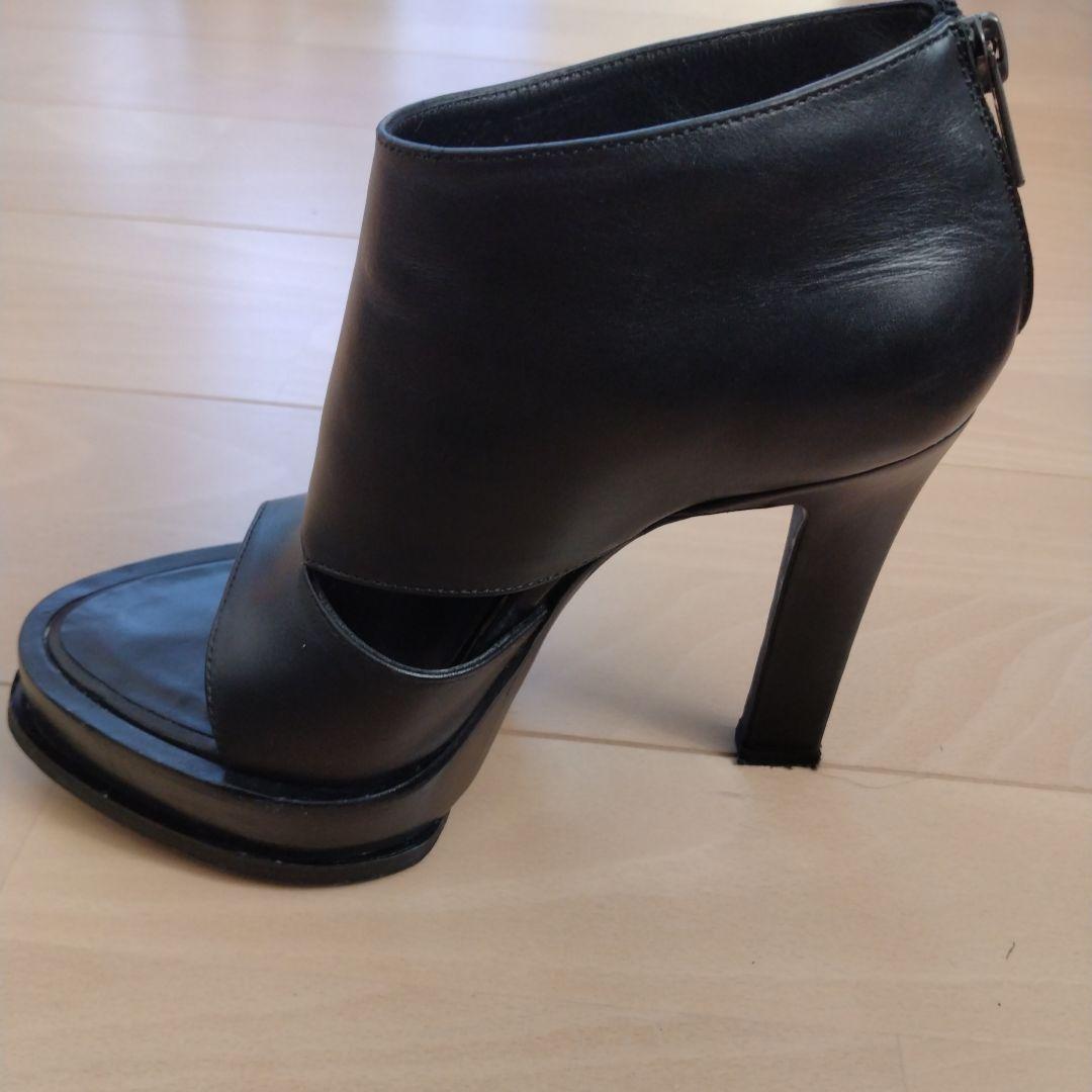 ^*^様 ブラックオープントゥヒールブーツ　Size23センチ