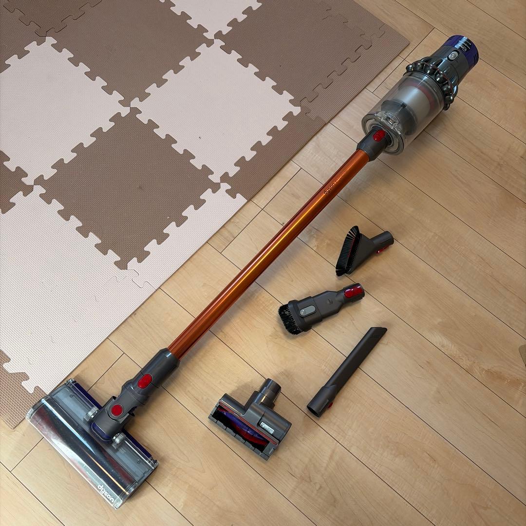 Dyson sv12コードレスクリーナーセット