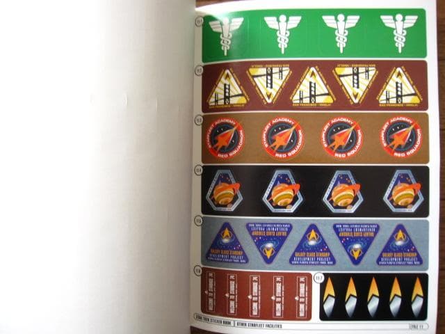 The Star Trek Sticker Book　スター・トレック