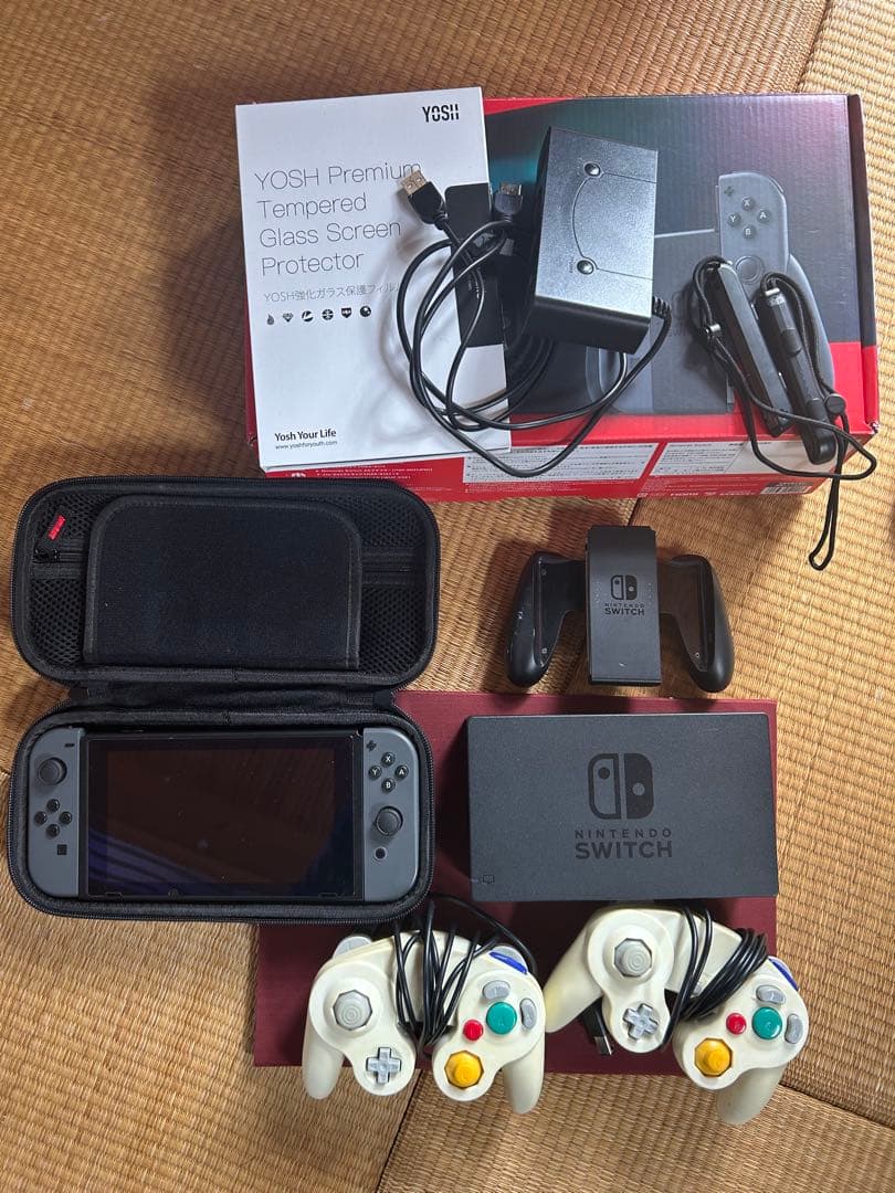 箱付きNintendo Switch本体+付属品ケースmicroSDすぐ使える
