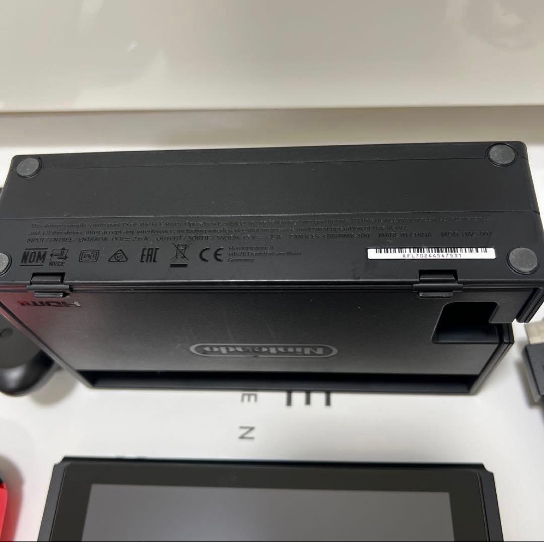 【美品】Nintendo Switch 本体 ネオンブルー/ネオンレッド