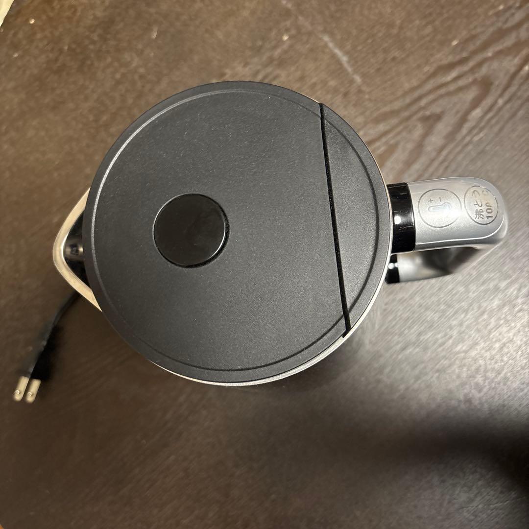 【美品】ティファール　電気ケトル　1.0L 触れても熱くない　保温　デジタル