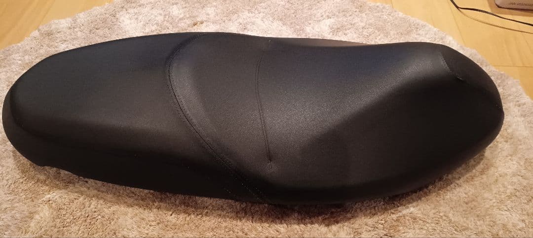 マジェスティ155s SG28J 純正シート