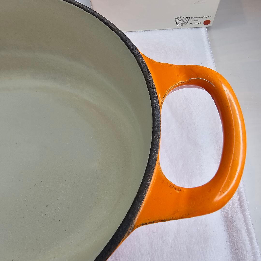 LE CREUSET ル・クルーゼ オーバル 25cm オレンジ