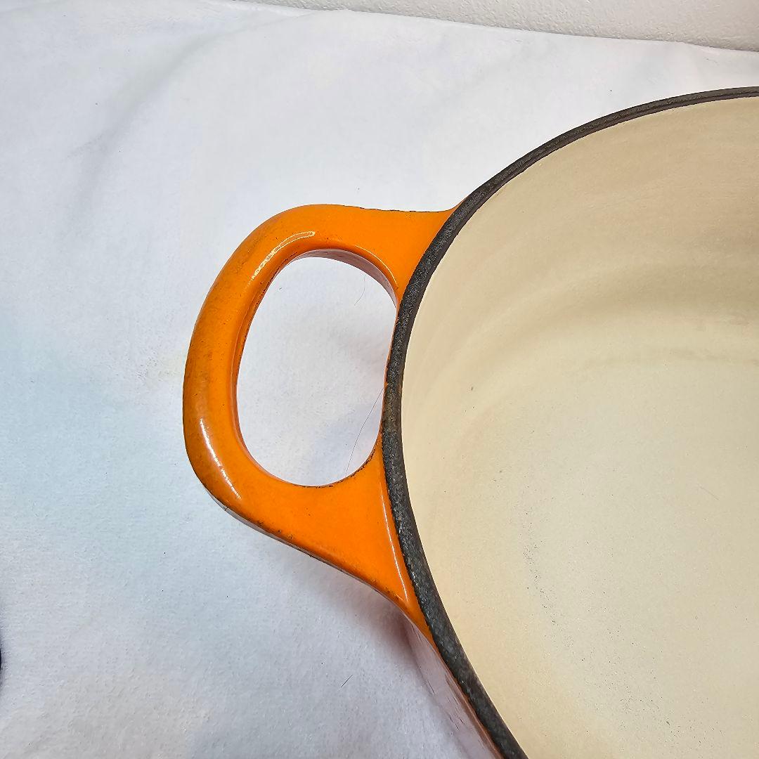 LE CREUSET ル・クルーゼ オーバル 25cm オレンジ