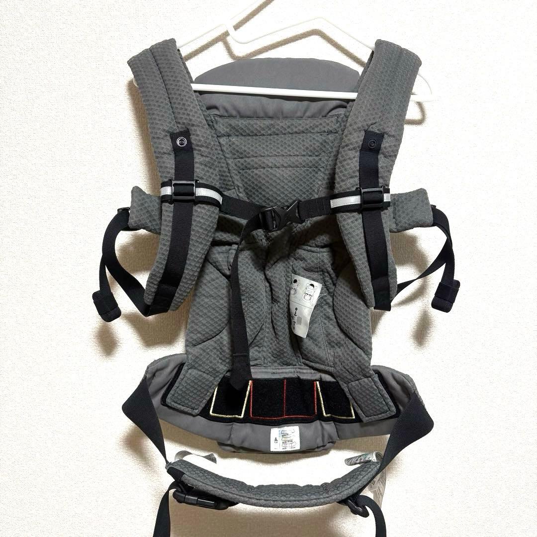 数回使用のみ エルゴベビー OMNI Breeze 抱っこ紐 グラファイトグレー