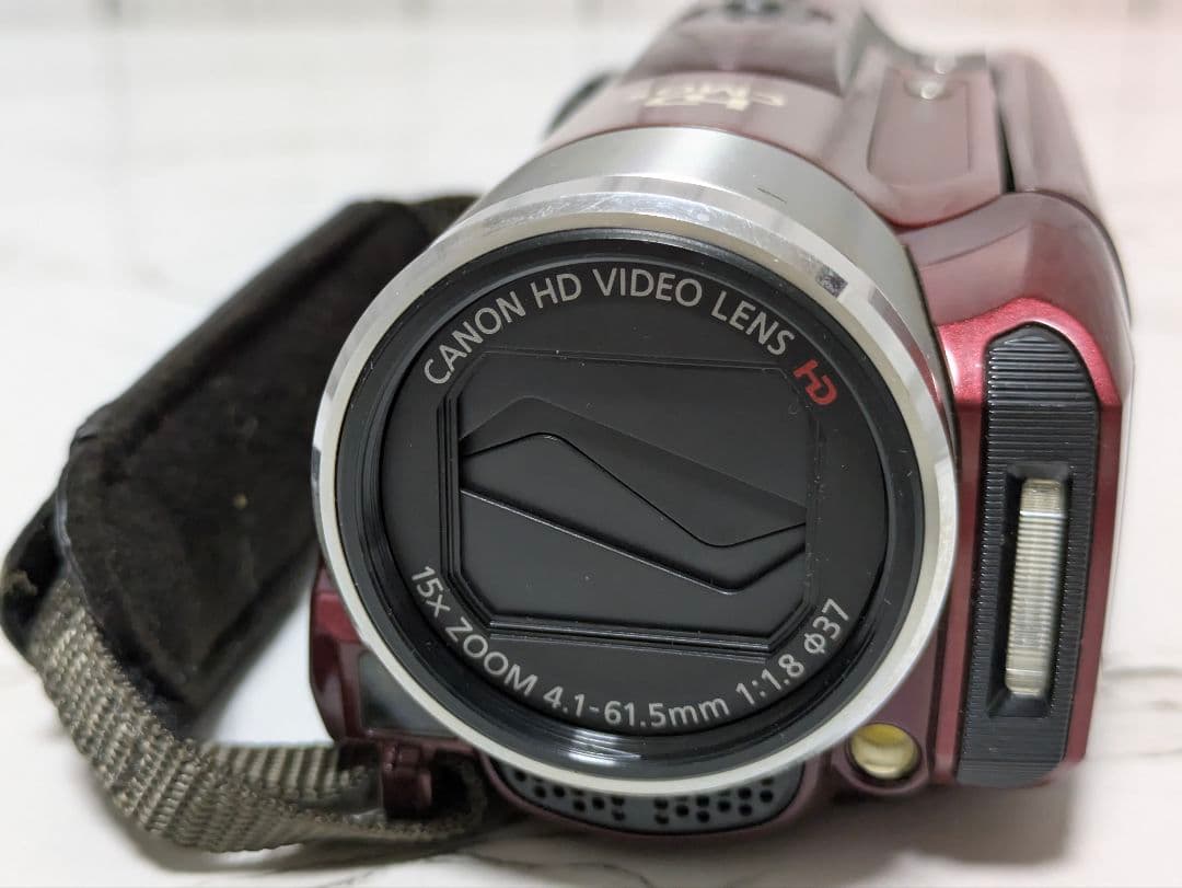 Canon　iVIS HF M31