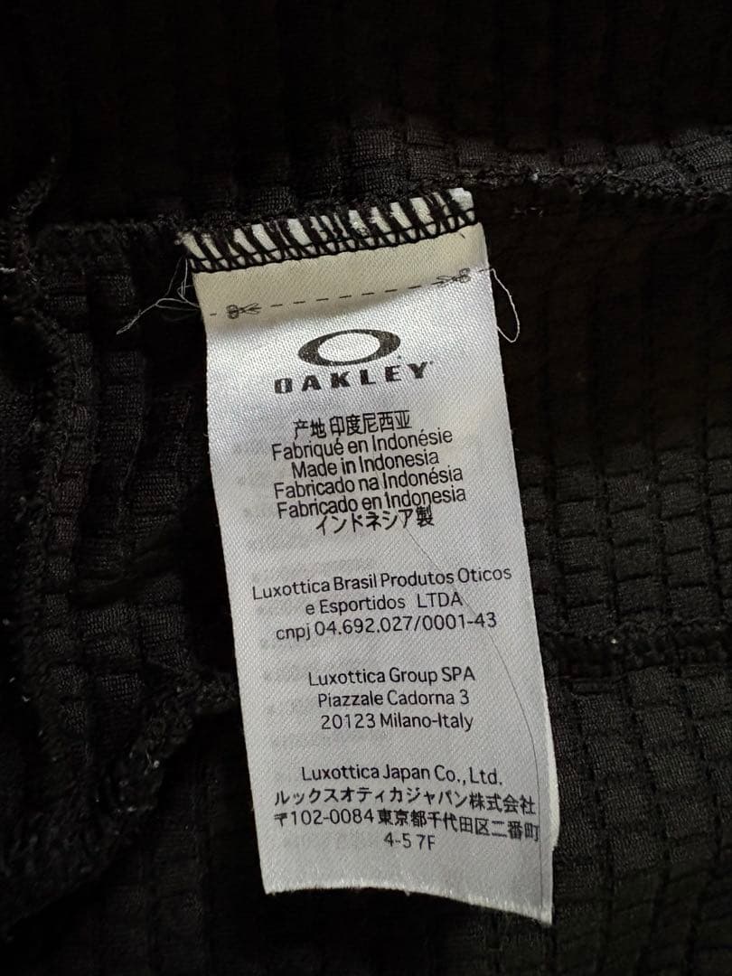 OAKLEY フード付きジャージ上下セット 黒　メンズ