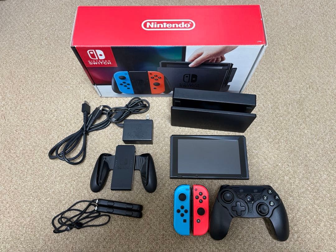 Nintendo Switch 本体　青 赤　セット 動作確認　初期化済み