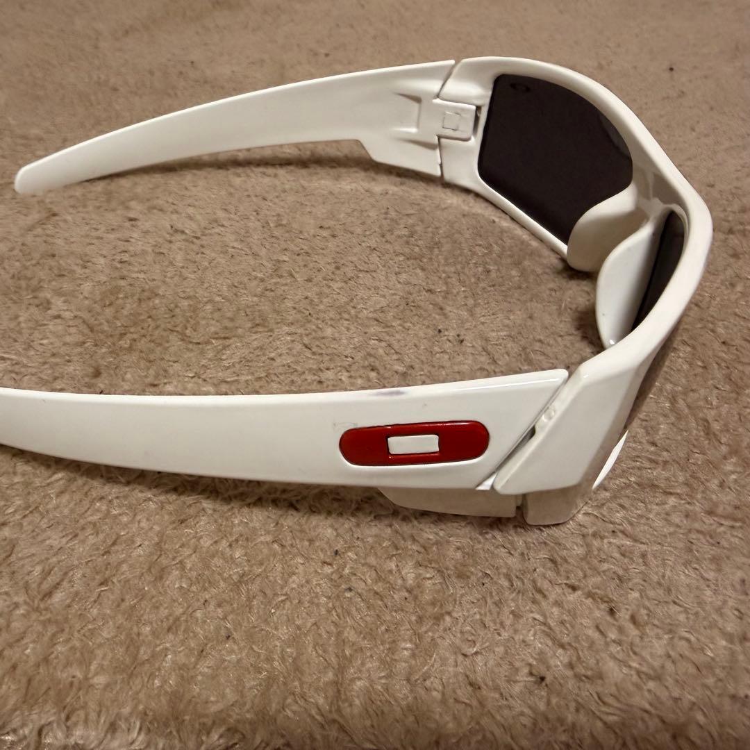 Oakley Gascan（ガスカン） ホワイト サングラス ケース付き