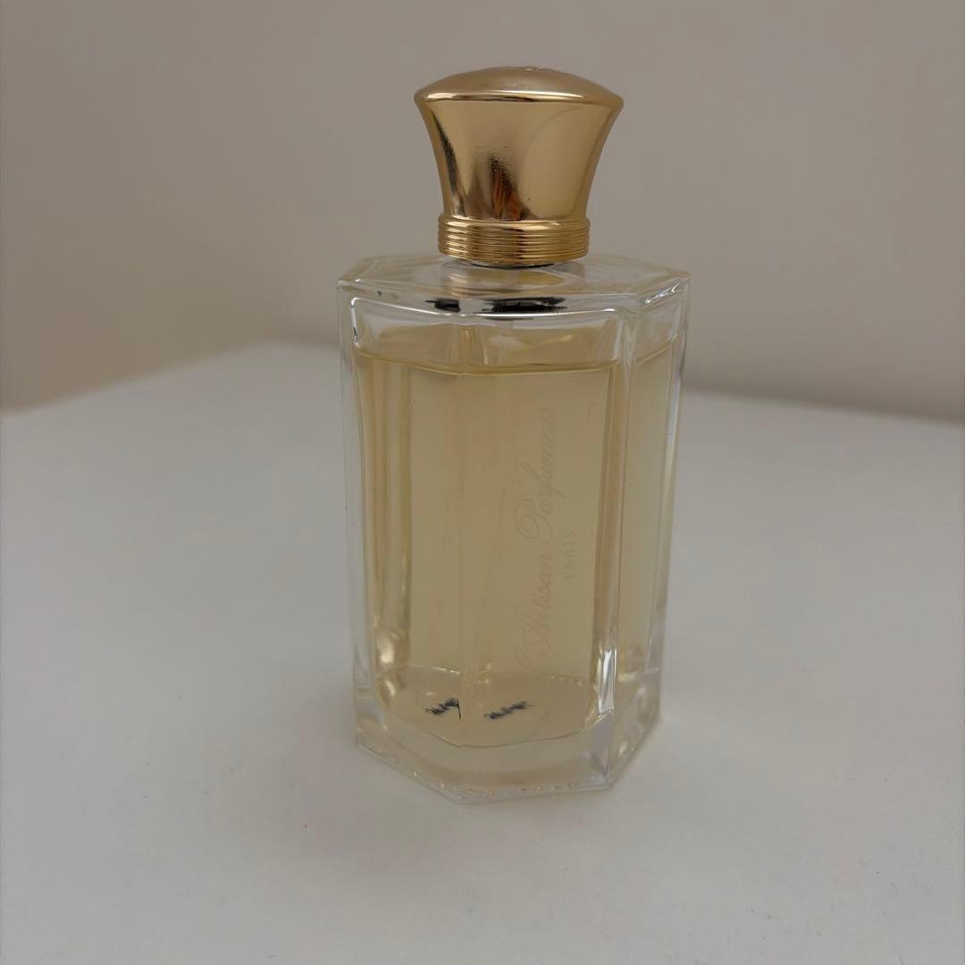 L'Artisan Parfumeur ラルチザン ジュールドフェット
