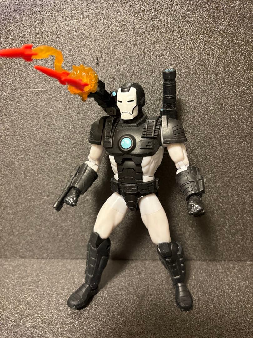 マーベルレジェンド　ウォーマシン　レトロ
