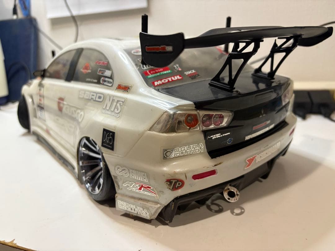 ガレージse◯k様ヨコモDIB中古シャーシ他　ドリパケ