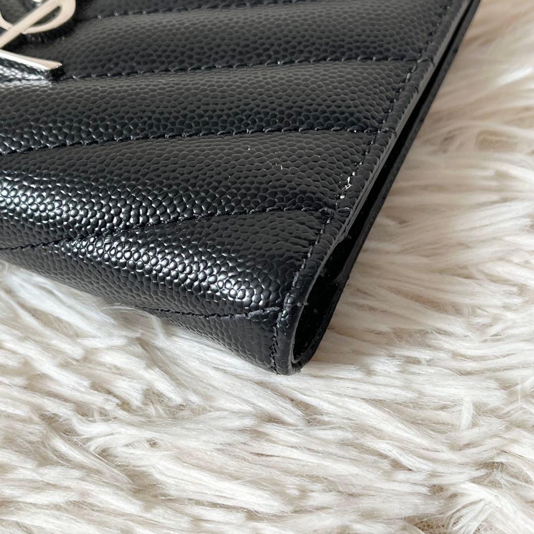 未使用級✨　サンローラン　二つ折り財布　YSL　キャビアスキン　ブラック