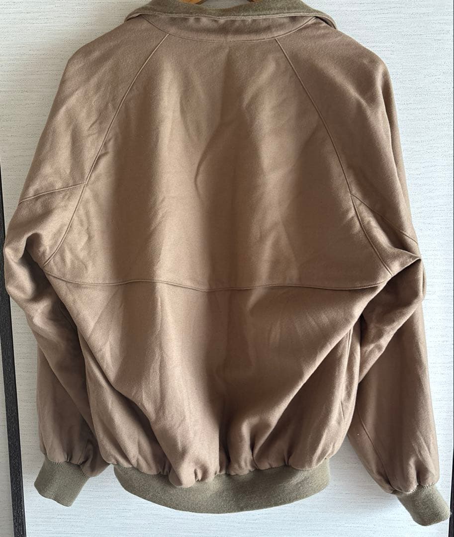 Burberry ブルゾン