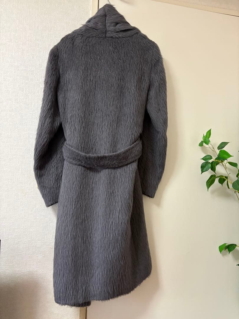 Maxmara 高級ライン 白タグ　手触りなめらかコート