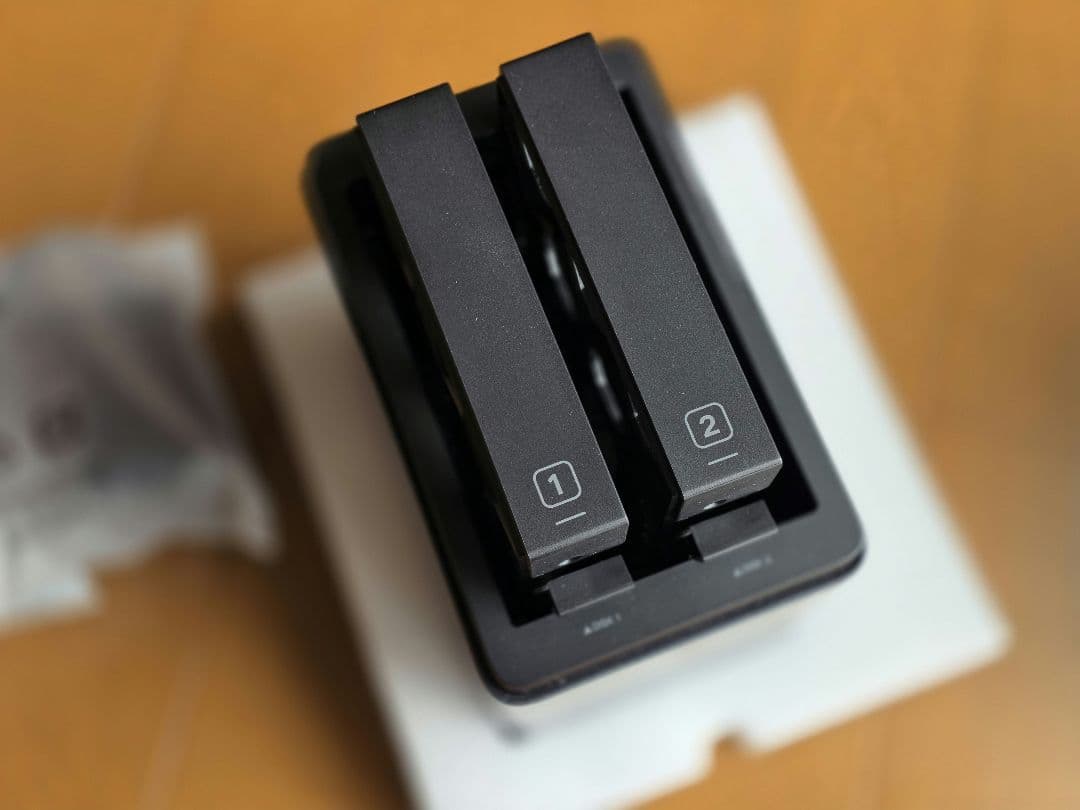 試用のみ UGREEN NASync DH2300
