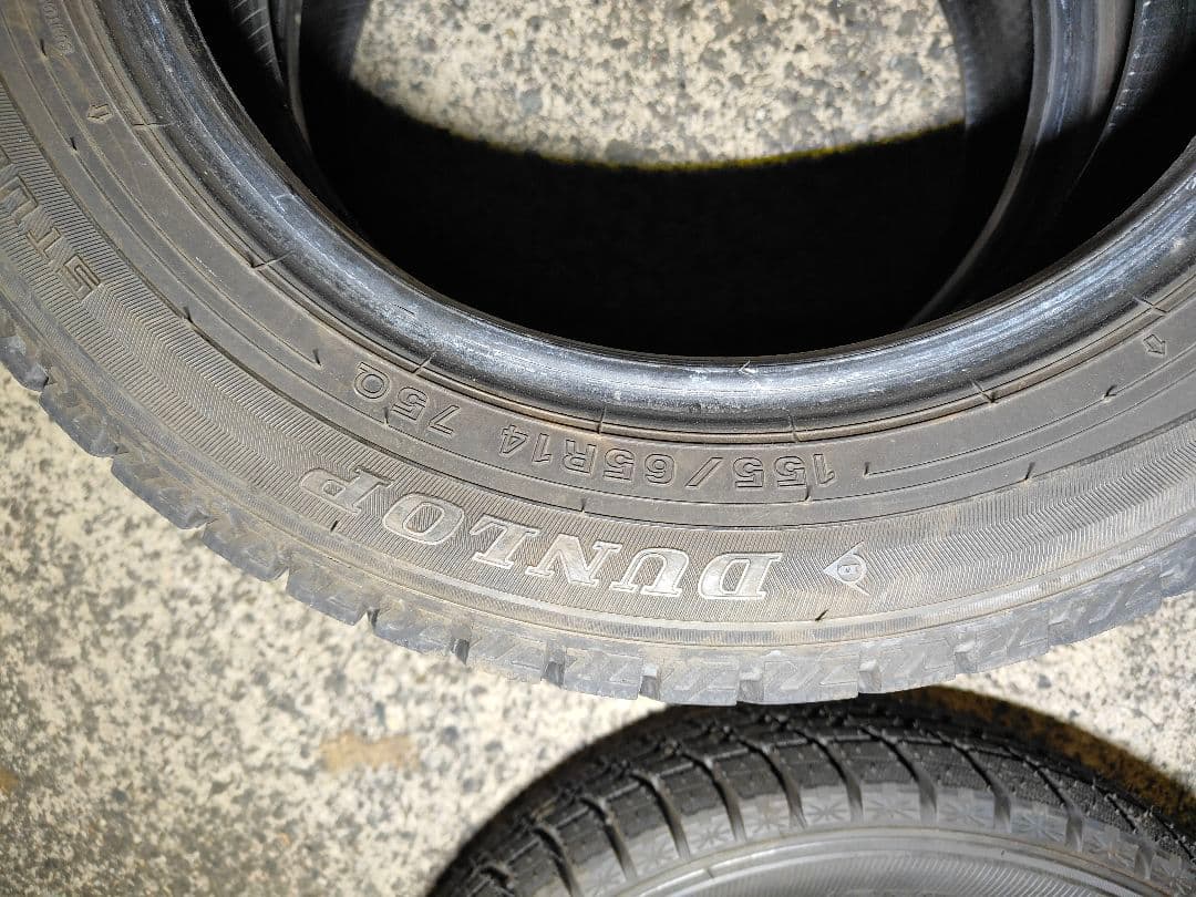 スタッドレスタイヤ 155/65R14 新品２本 中古２本 ４本セット
