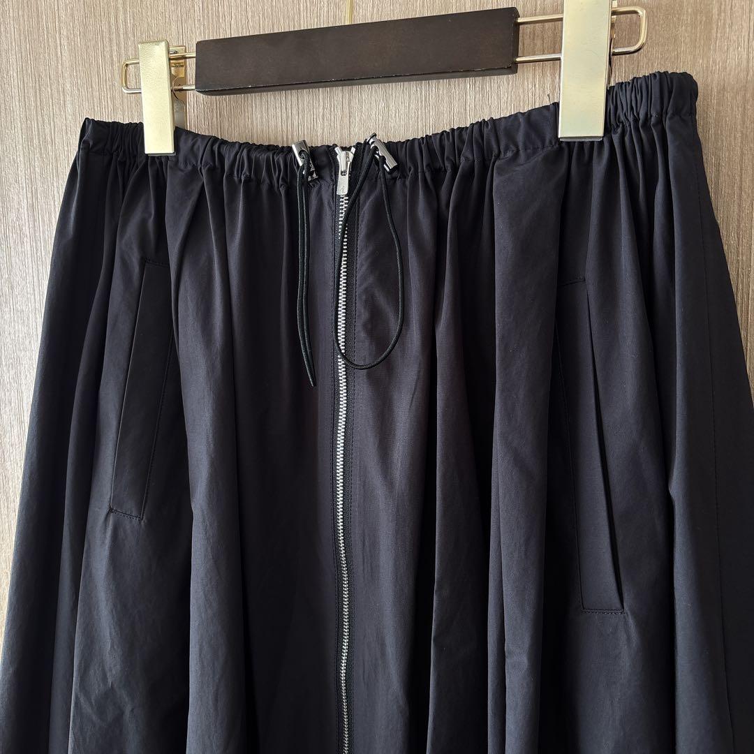 【1527】新品　アナイ　ポリタフタドロスト スカート　黒　38
