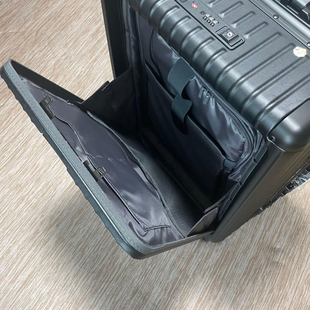 リベティ　多機能キャリーケース　Mサイズ　マットブラック