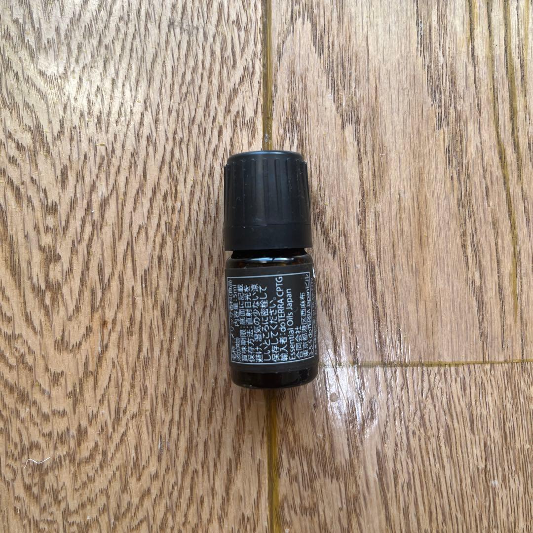doTERRA⭐︎ドテラ新品未開封メリッサ5ml