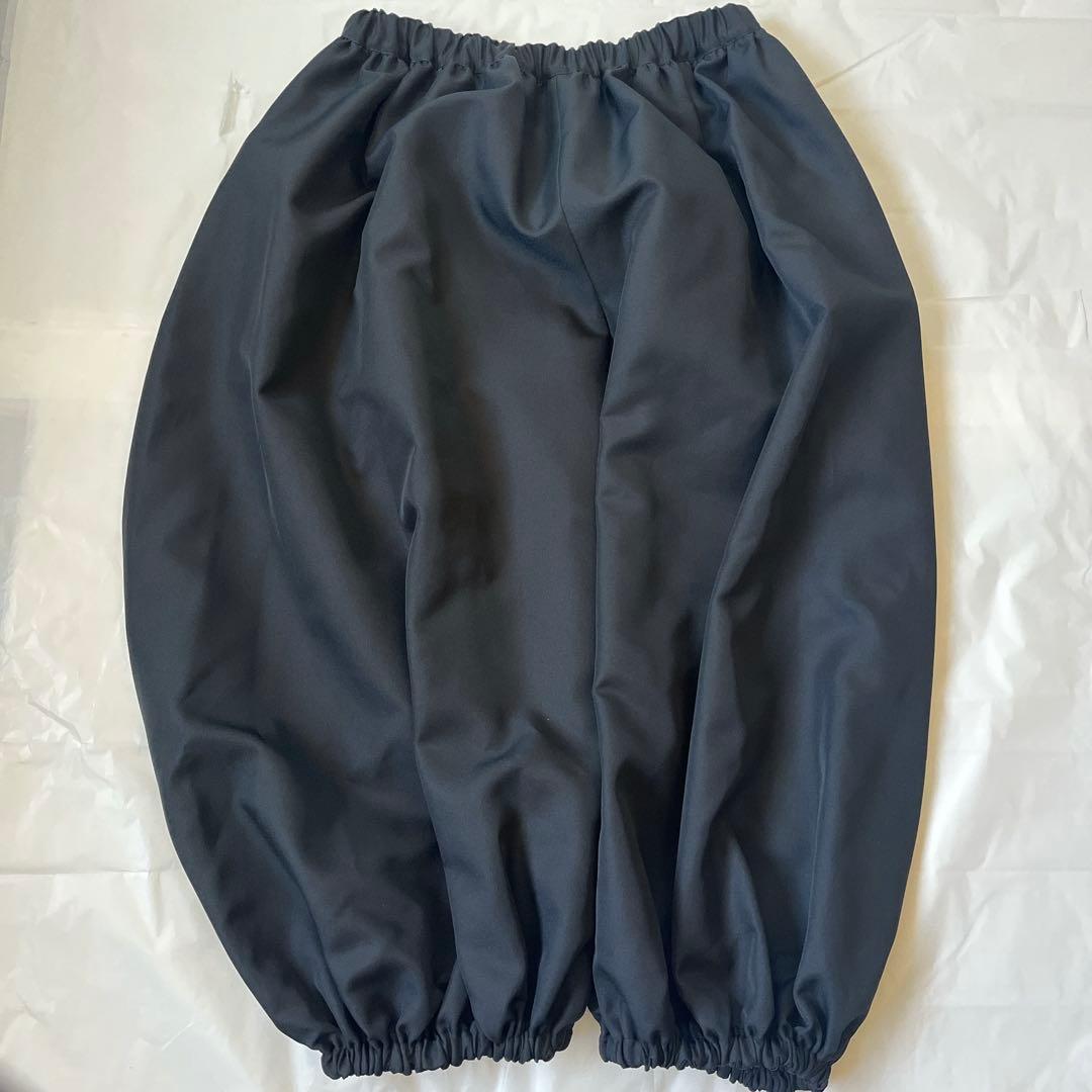 n*★様 COMME des GARÇONS 本ライン 25AW バルーンパンツ