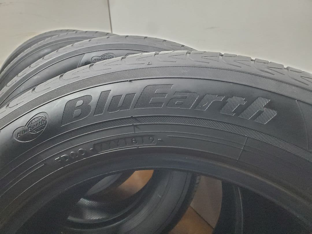 205/60R16 夏タイヤ ラジアル ヨコハマ ブルーアース
