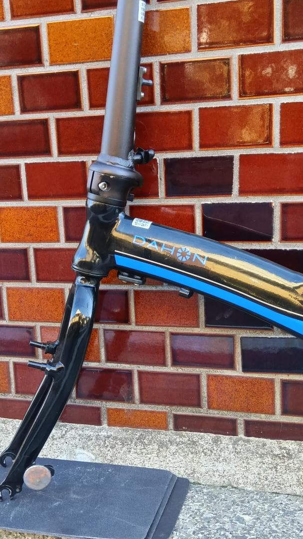 8日迄ご商談中　DAHON ダホン　viscフレーム セット