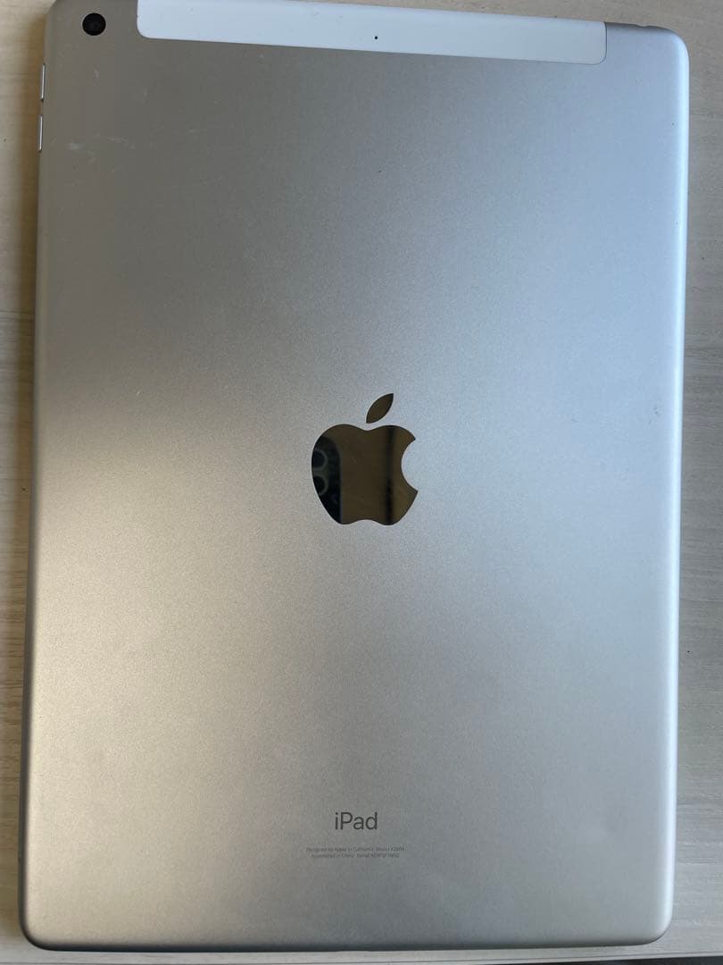 Apple iPad 9世代 シルバー 本体