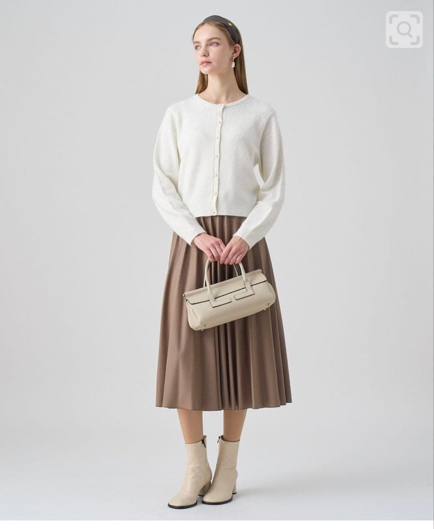 【ANAYI】レザーライクサテンプリーツスカート36