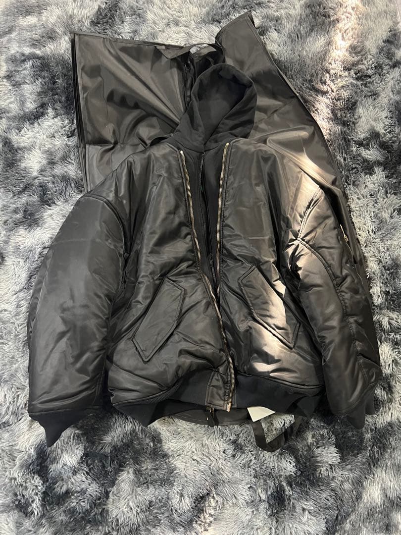 Balenciaga All in Paris ボンバージャケット