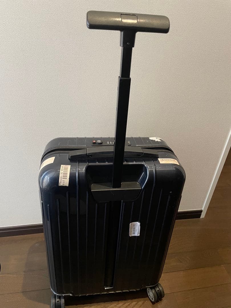 リモア サルサエア 4輪 33L 濃紺　※訳あり