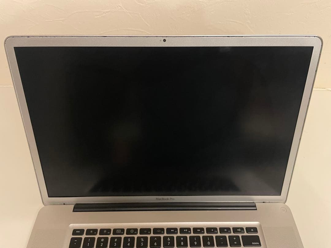 MacBook Pro 17インチ ジャンク