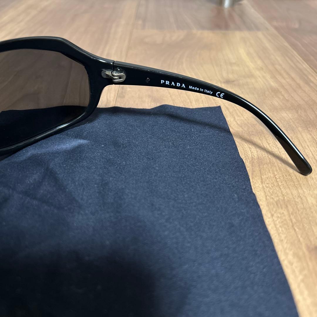PRADA ブラック サングラス　spr14g GACKTさん着用同型　美品