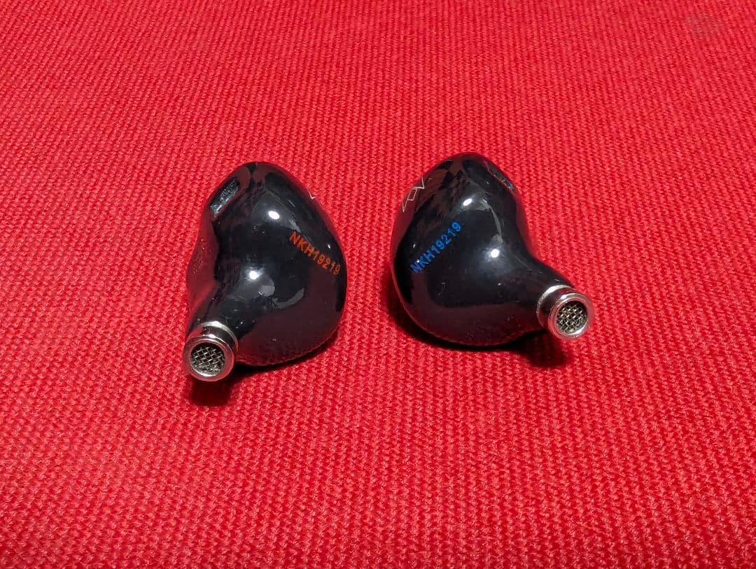 Noble audio Khan 有線イヤホン